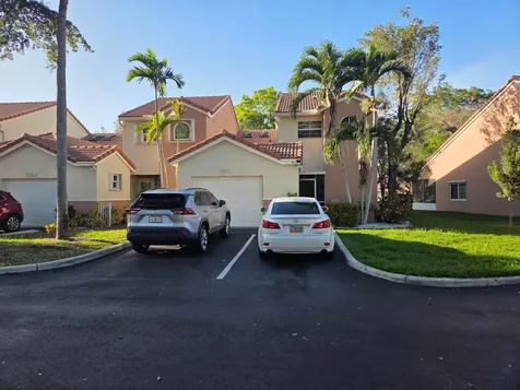 8279 NW 70th Street Tamarac FL 33321