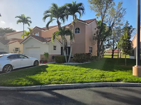 8279 NW 70th Street Tamarac FL 33321