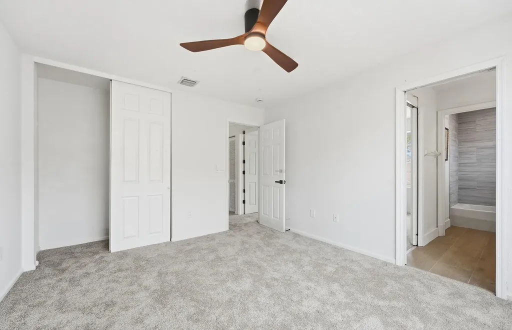 2470 Westmont Lane Royal Palm Beach FL 33411