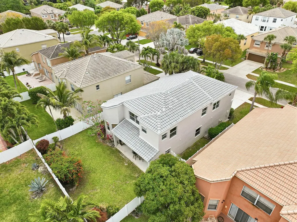 2470 Westmont Lane Royal Palm Beach FL 33411