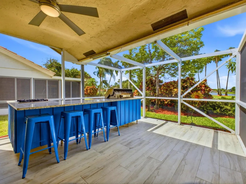 6513 Marissa Circle Lake Worth FL 33467