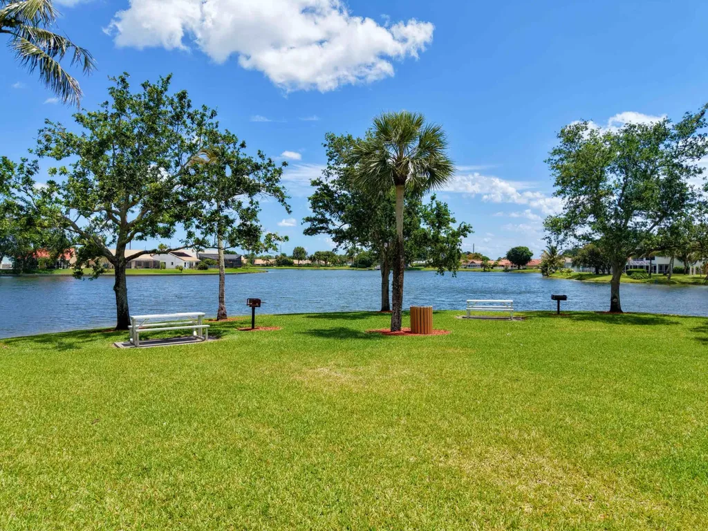 6513 Marissa Circle Lake Worth FL 33467