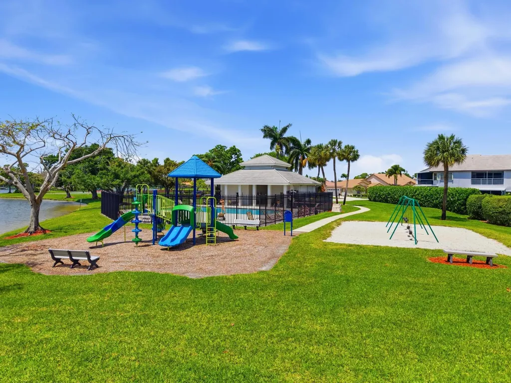 6513 Marissa Circle Lake Worth FL 33467