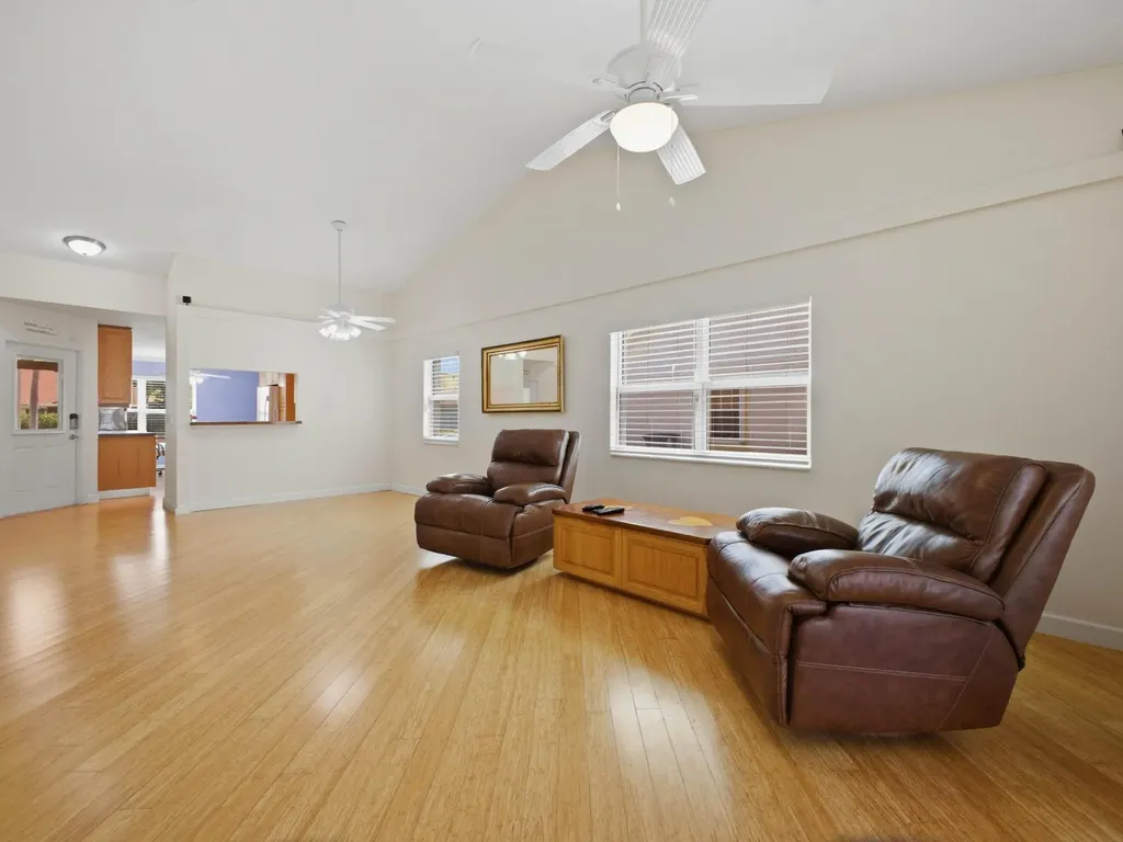 6513 Marissa Circle Lake Worth FL 33467