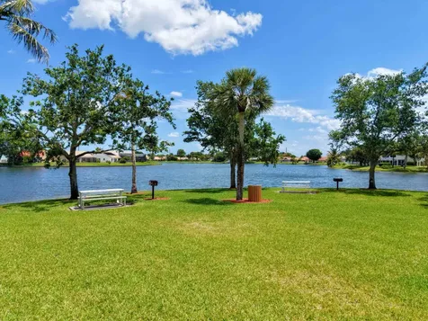 6513 Marissa Circle Lake Worth FL 33467