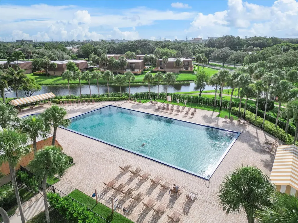 1017 10th Way West Palm Beach FL 33407