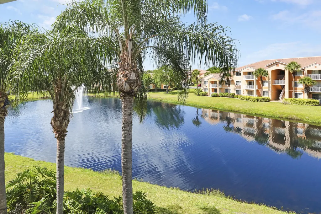 121 SW Palm Drive Port St Lucie FL 34986