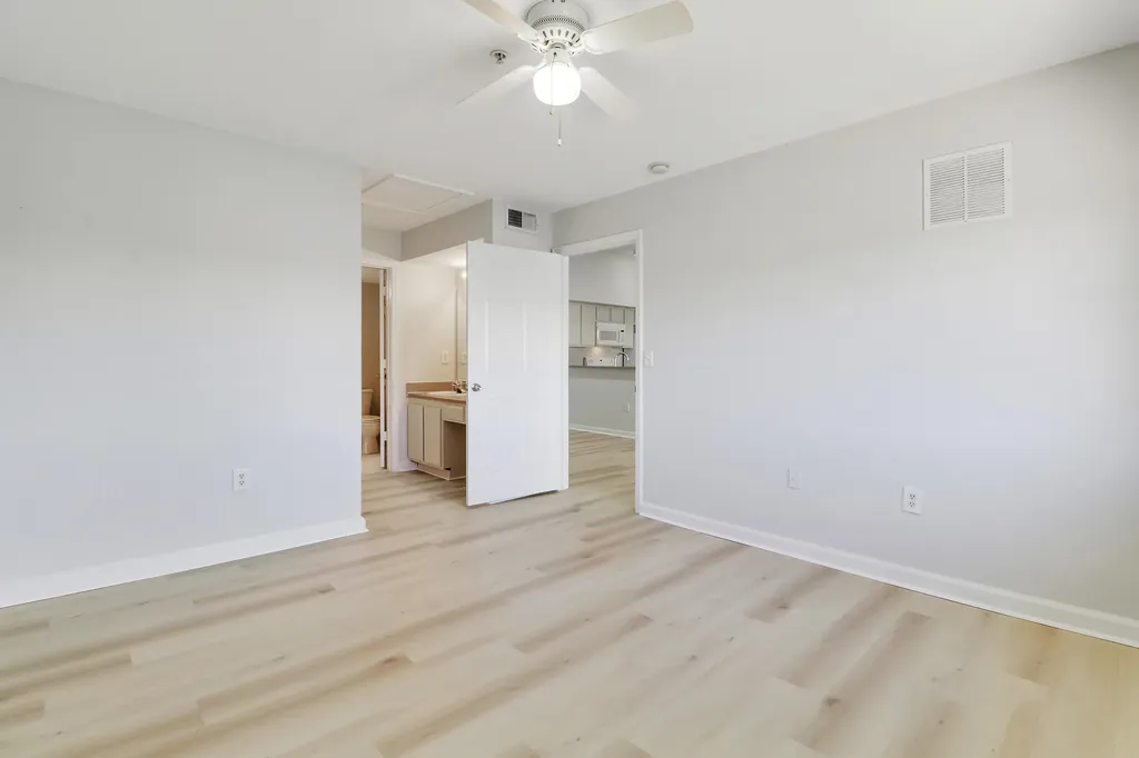 121 SW Palm Drive Port St Lucie FL 34986