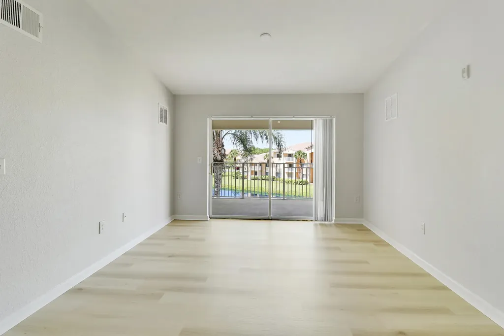 121 SW Palm Drive Port St Lucie FL 34986