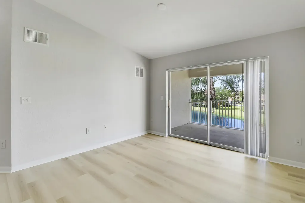 121 SW Palm Drive Port St Lucie FL 34986
