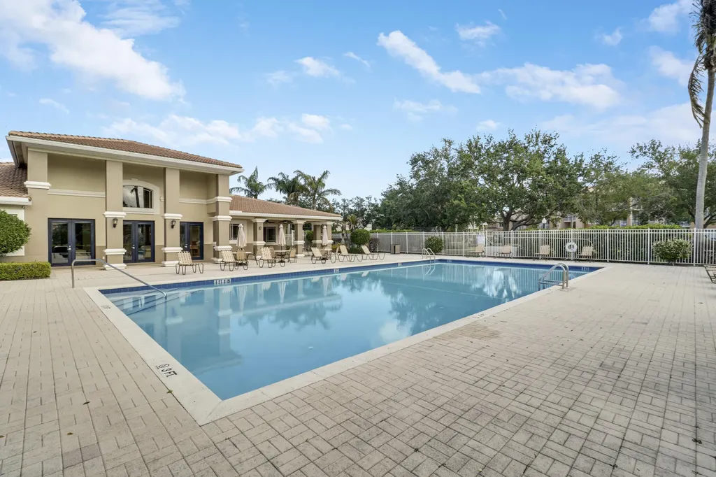 121 SW Palm Drive Port St Lucie FL 34986