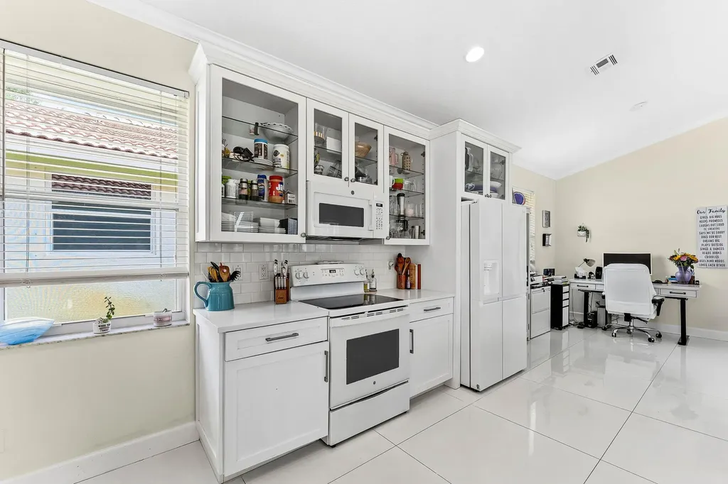 104 Hidden Hollow Palm Beach Gardens FL 33418