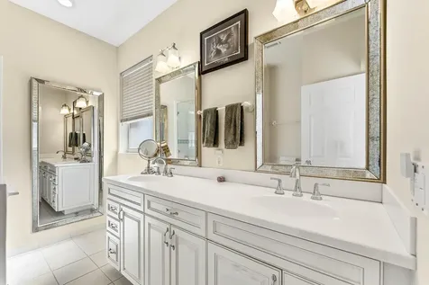 104 Hidden Hollow Palm Beach Gardens FL 33418