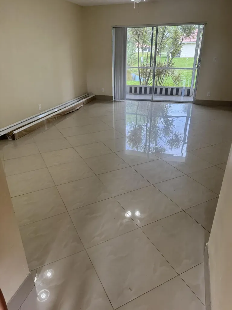 9921 Three Lakes Circle Boca Raton FL 33428
