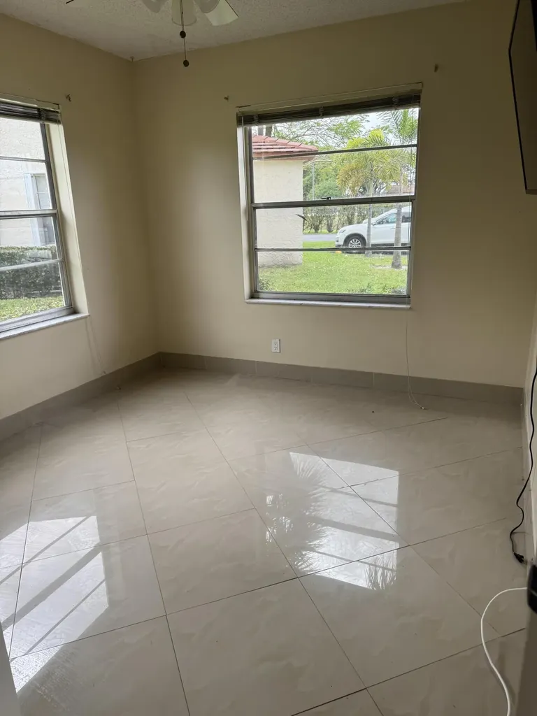 9921 Three Lakes Circle Boca Raton FL 33428