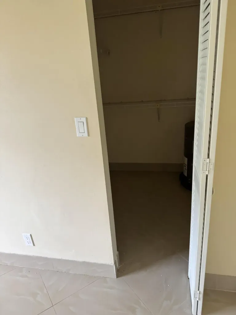 9921 Three Lakes Circle Boca Raton FL 33428