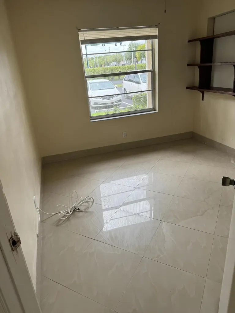 9921 Three Lakes Circle Boca Raton FL 33428