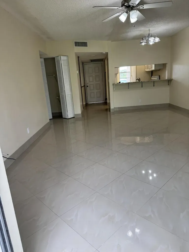 9921 Three Lakes Circle Boca Raton FL 33428