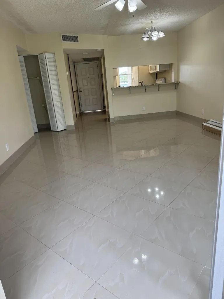 9921 Three Lakes Circle Boca Raton FL 33428
