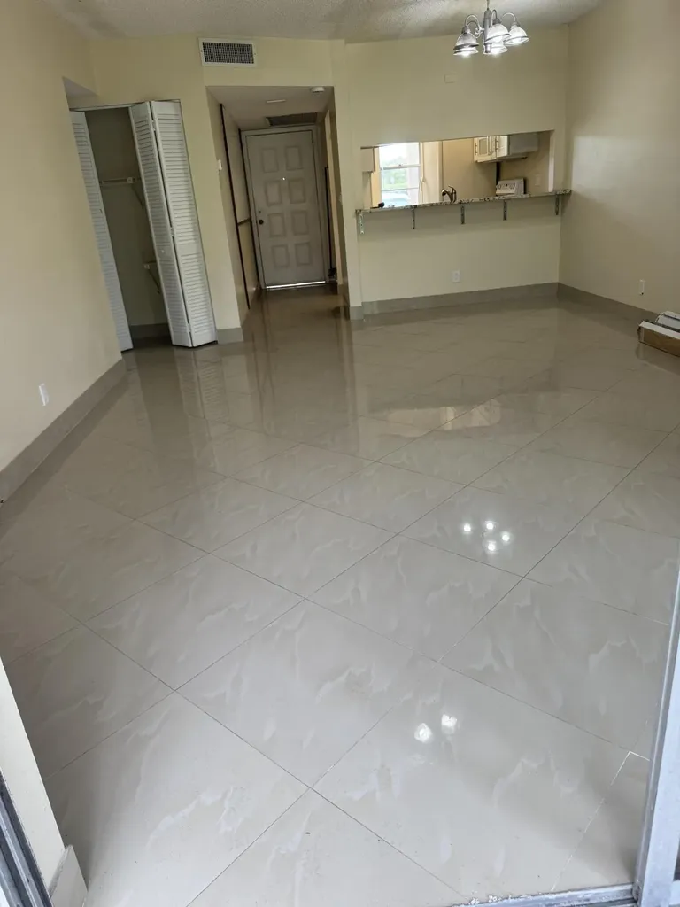 9921 Three Lakes Circle Boca Raton FL 33428