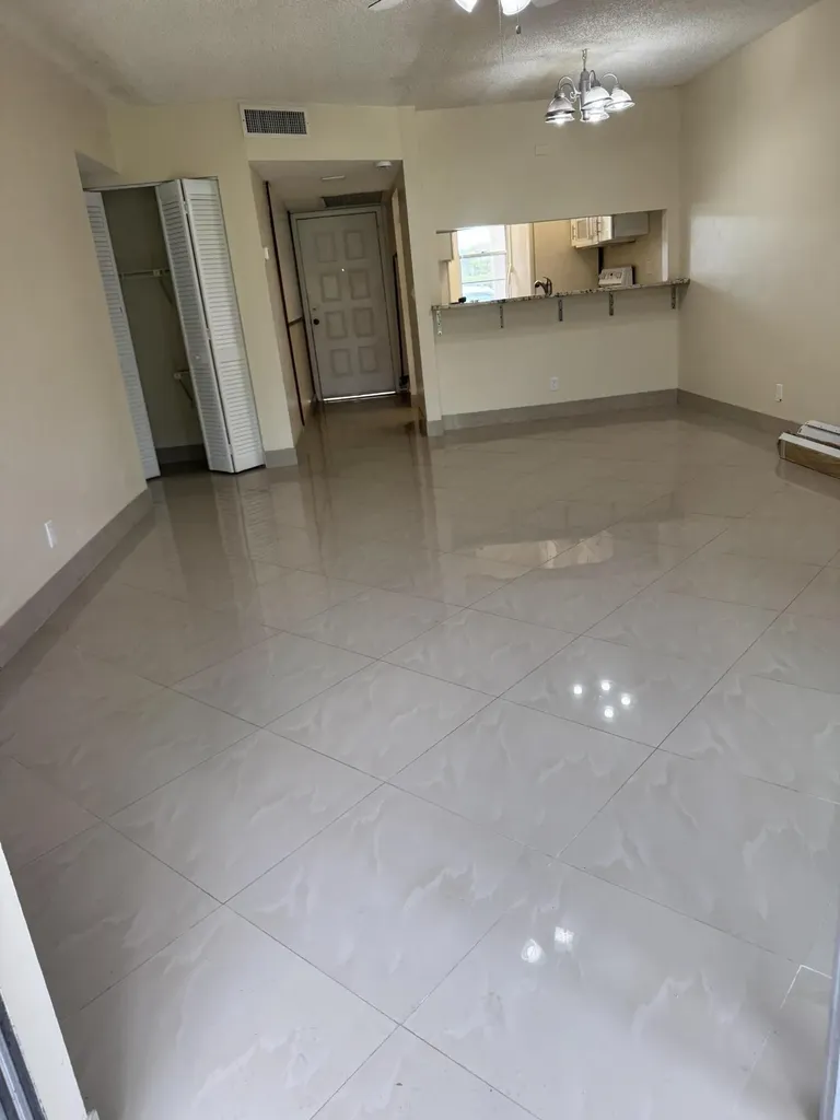 9921 Three Lakes Circle Boca Raton FL 33428