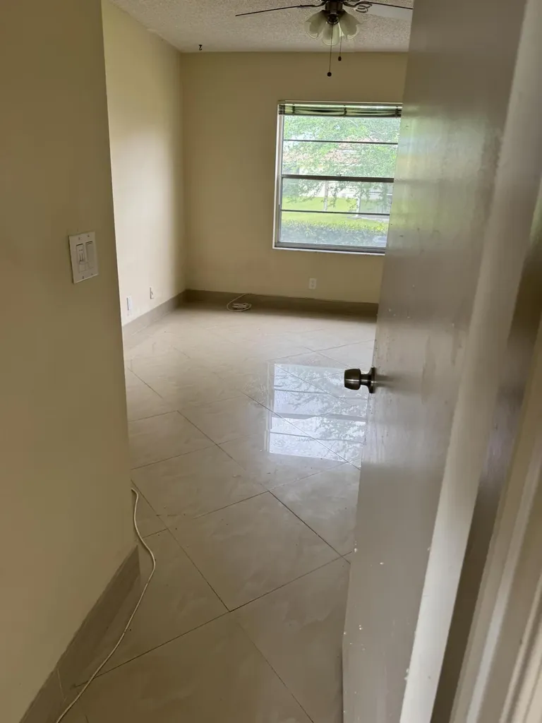 9921 Three Lakes Circle Boca Raton FL 33428