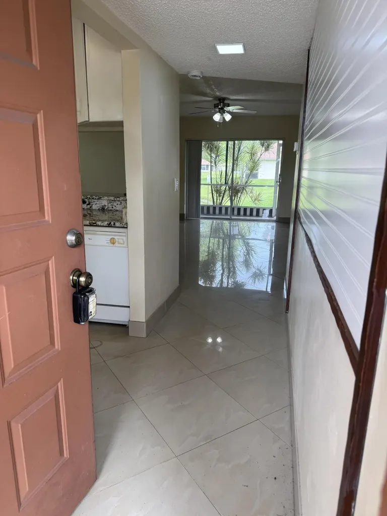 9921 Three Lakes Circle Boca Raton FL 33428