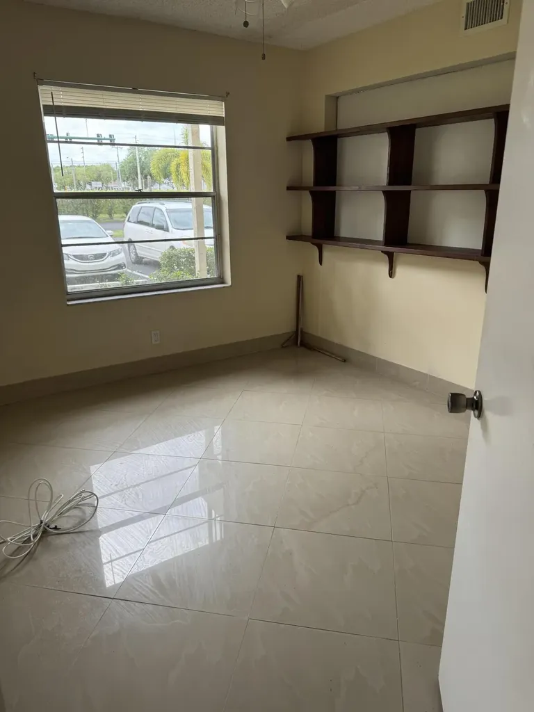 9921 Three Lakes Circle Boca Raton FL 33428