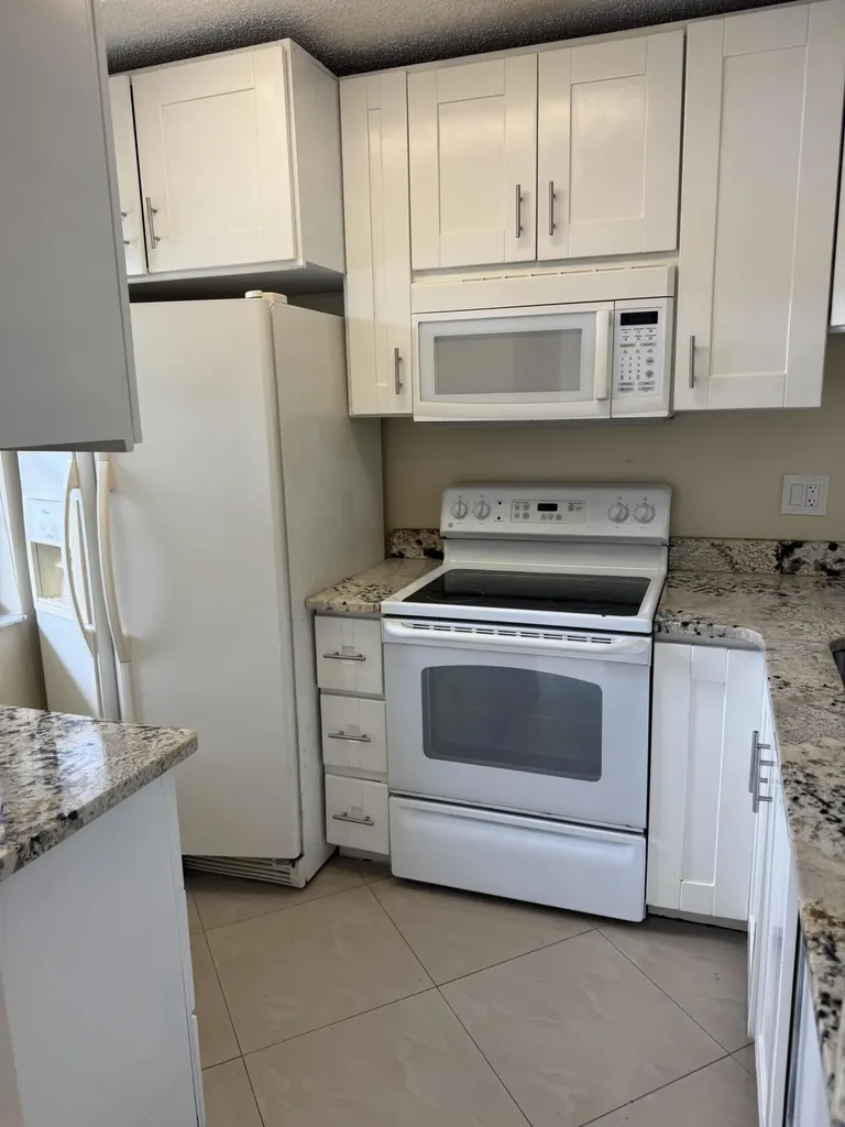 9921 Three Lakes Circle Boca Raton FL 33428