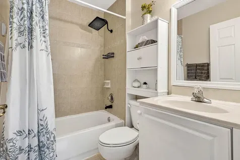 9090 NW 40th Place Sunrise FL 33351