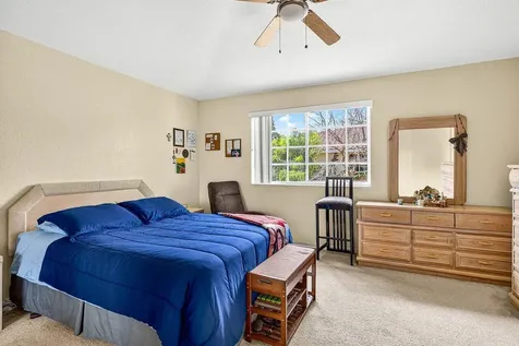 9090 NW 40th Place Sunrise FL 33351