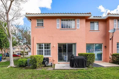 9090 NW 40th Place Sunrise FL 33351