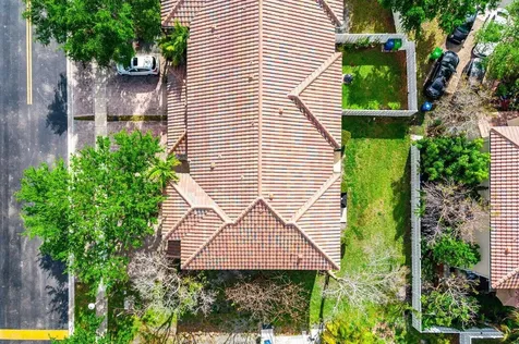 9090 NW 40th Place Sunrise FL 33351