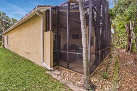 7683 Jewelwood Drive Boynton Beach FL 33437