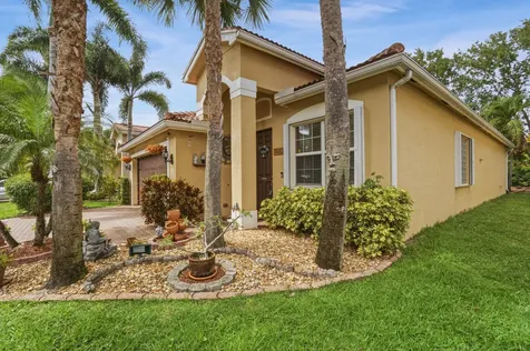 7683 Jewelwood Drive Boynton Beach FL 33437