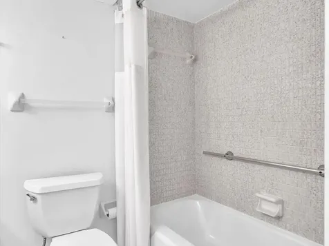 33 Colonial Club Drive Boynton Beach FL 33435