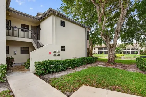 4500 Carambola Circle S Coconut Creek FL 33066