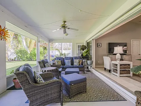 735 23rd Avenue Vero Beach FL 32962