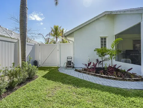 735 23rd Avenue Vero Beach FL 32962