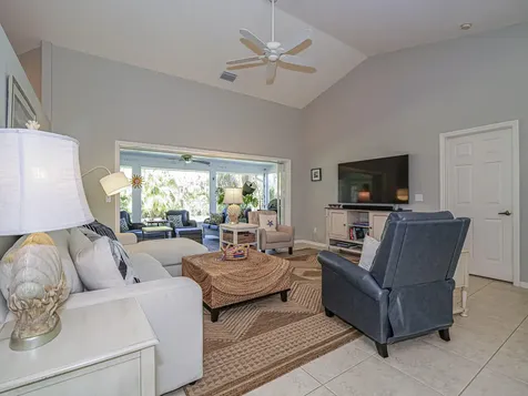735 23rd Avenue Vero Beach FL 32962