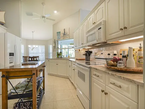 735 23rd Avenue Vero Beach FL 32962