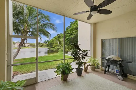 477 Cameron Drive Weston FL 33326