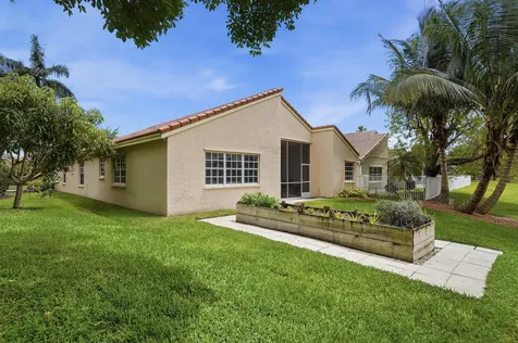 477 Cameron Drive Weston FL 33326
