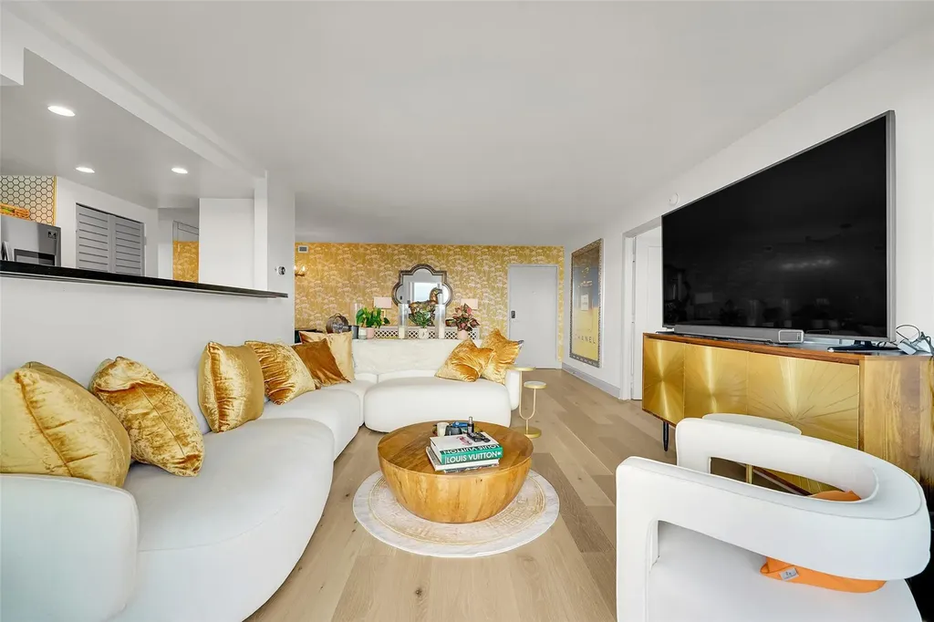 2841 N Ocean Boulevard Fort Lauderdale FL 33308