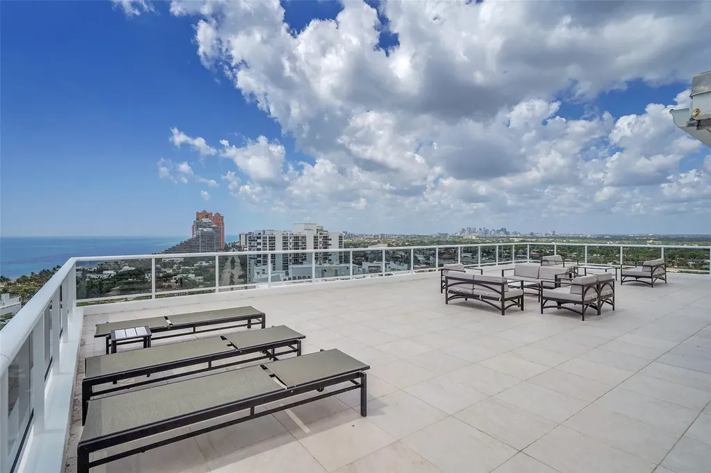 2841 N Ocean Boulevard Fort Lauderdale FL 33308