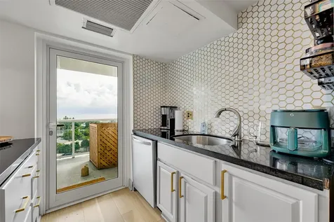2841 N Ocean Boulevard Fort Lauderdale FL 33308