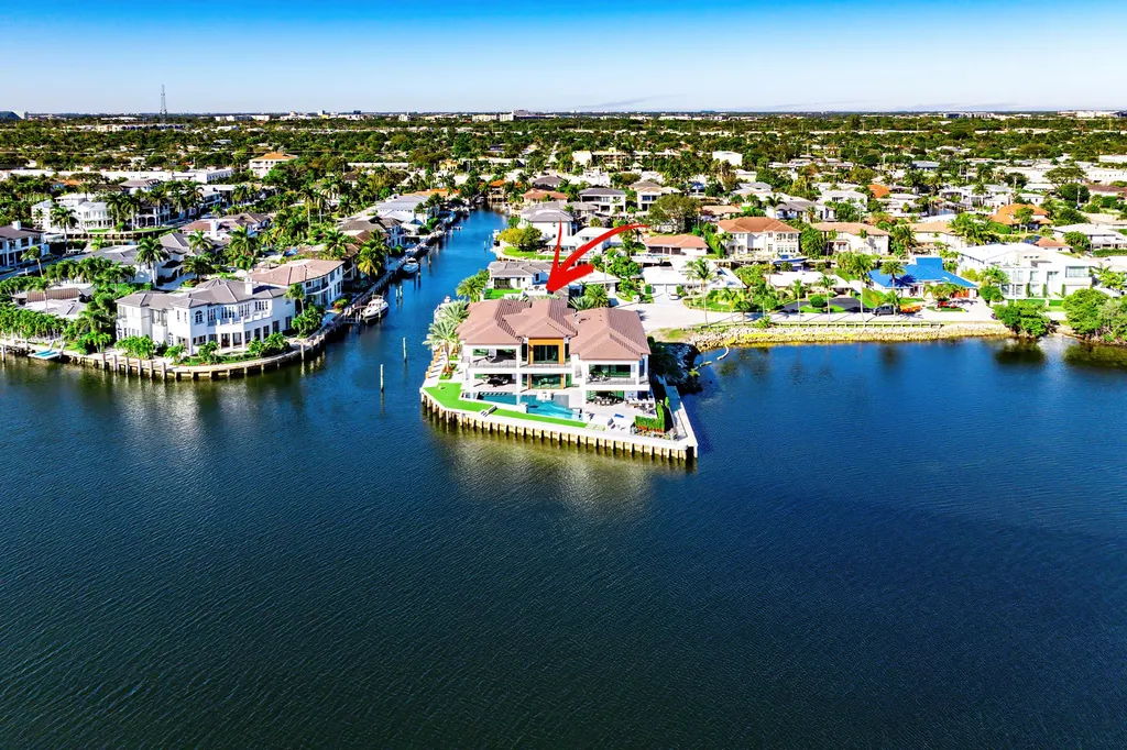 2934 NE 8th Avenue Boca Raton FL 33431