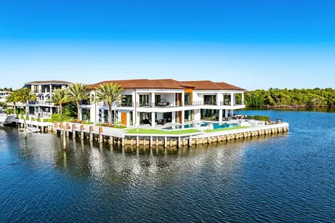 2934 NE 8th Avenue Boca Raton FL 33431