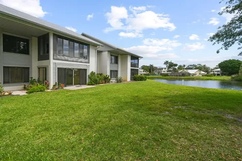 2233 NW 22nd Avenue Stuart FL 34994