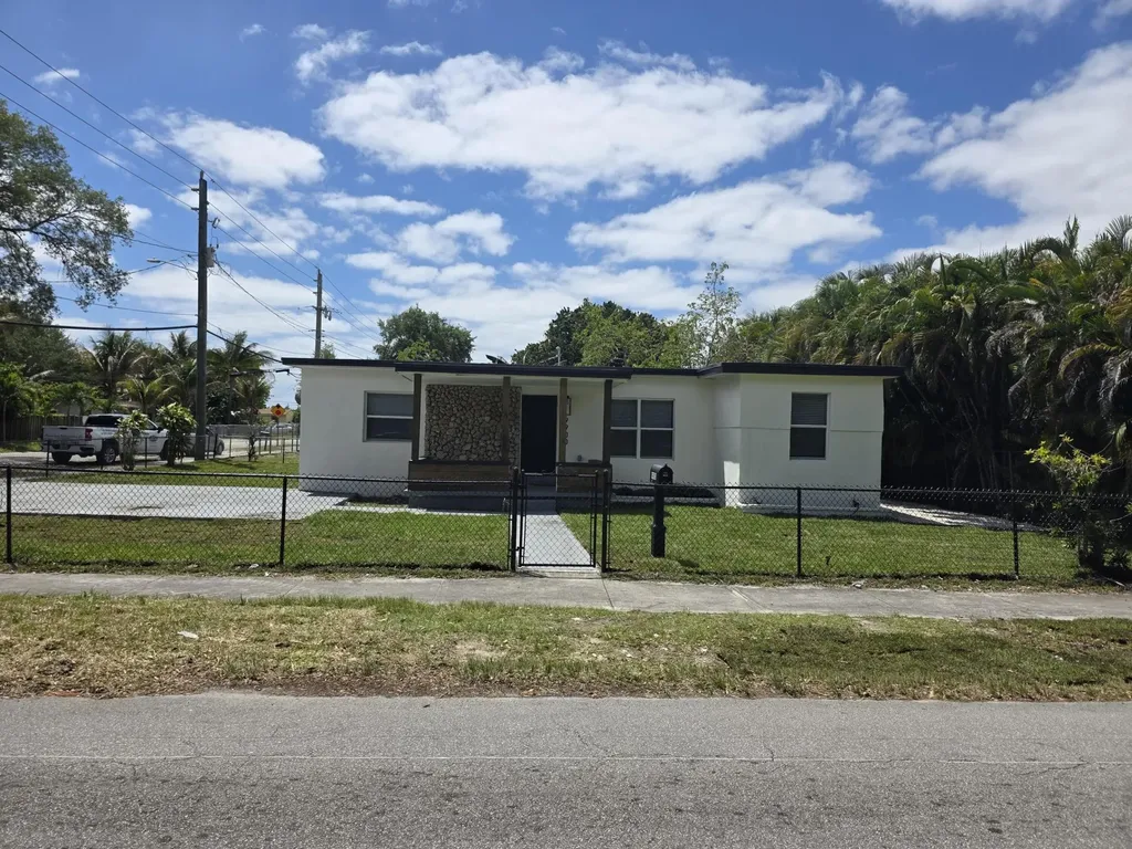 9900 NW 25th Avenue Miami FL 33147